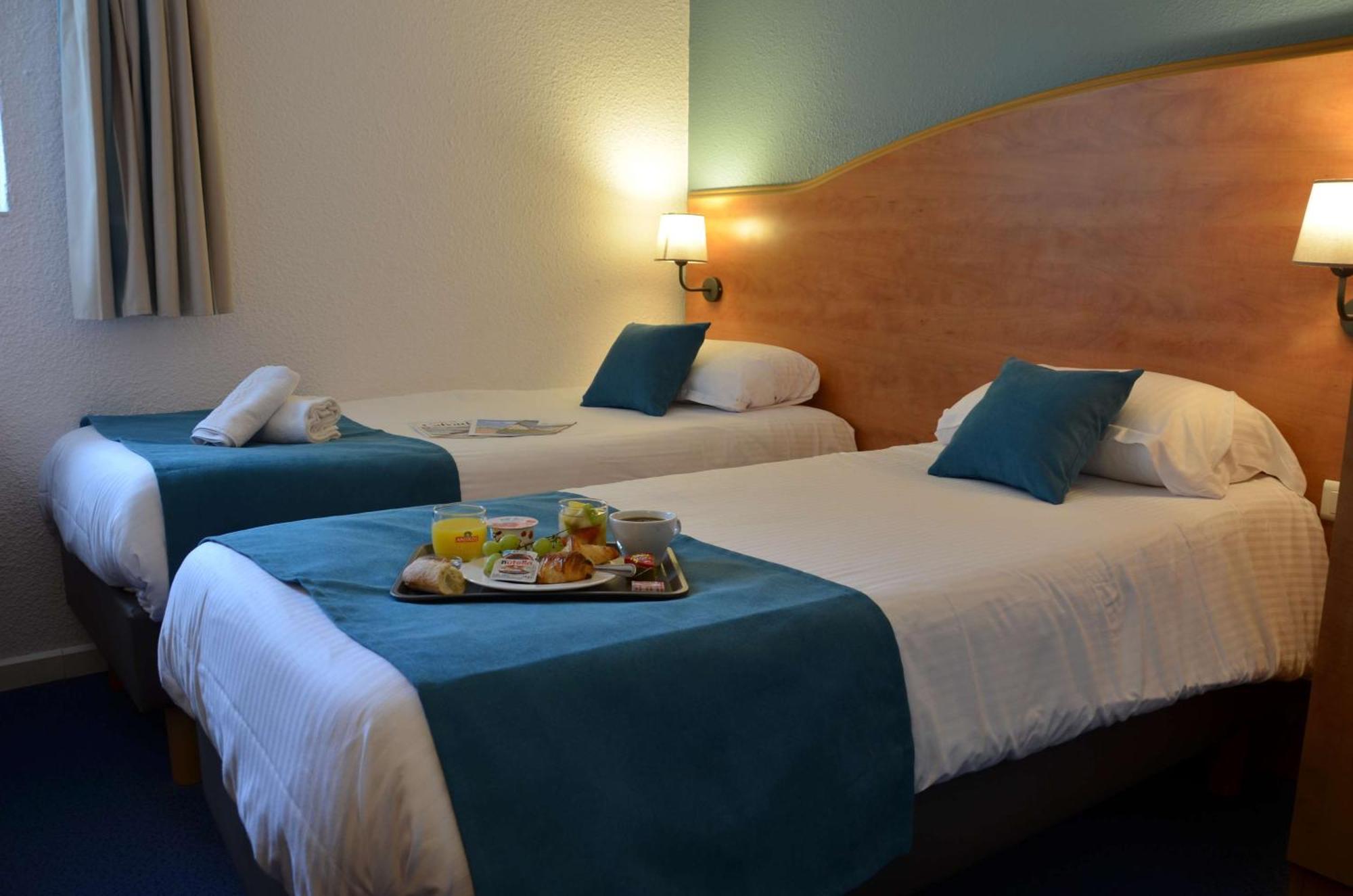 Brit Hotel Caen Herouville Eksteriør bilde