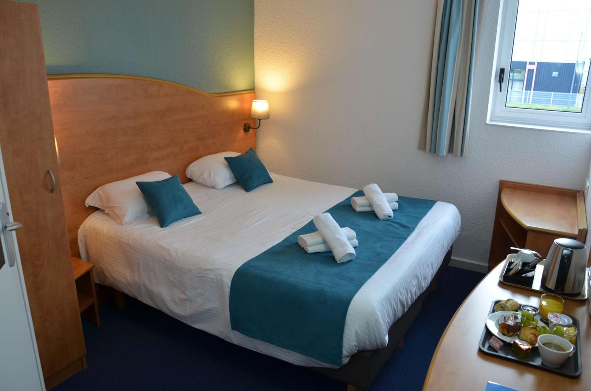 Brit Hotel Caen Herouville Eksteriør bilde